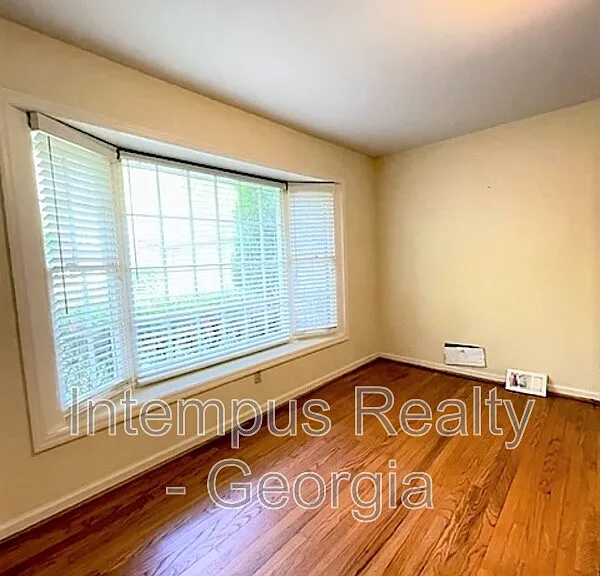 3474 Sunderland Cir NE — Photo 11