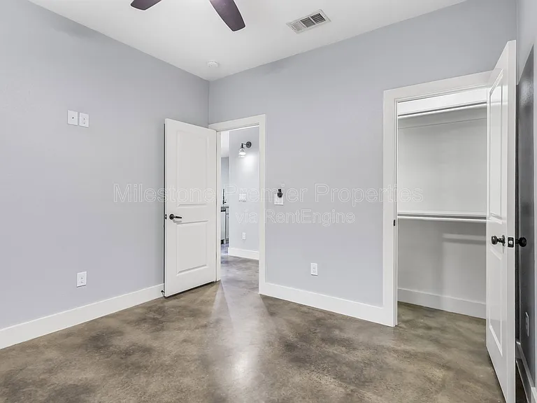 604 W Star St — Photo 12