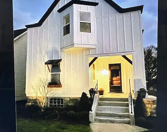 3rd image of 214 Hay Ave
