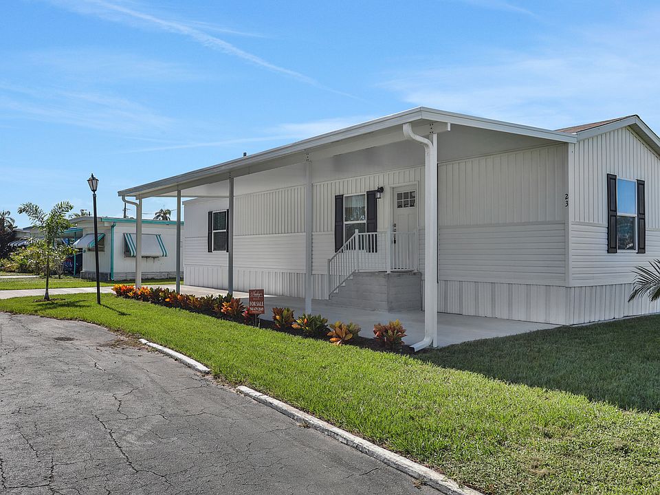 1st image of 23 Palm Dr