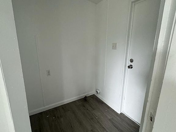 Unit Photo