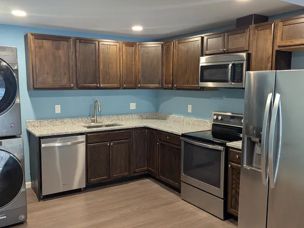 11611 Hoover Ln, Fredericksburg, VA 22407