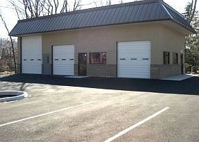 1st image of 1012 E Unaka Ave