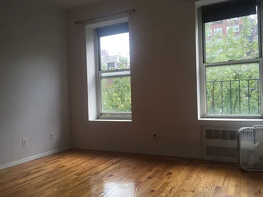 Rented by Waverly Realty Associates | media 23