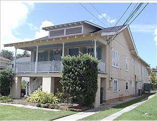 2nd image of 5827 Clara St