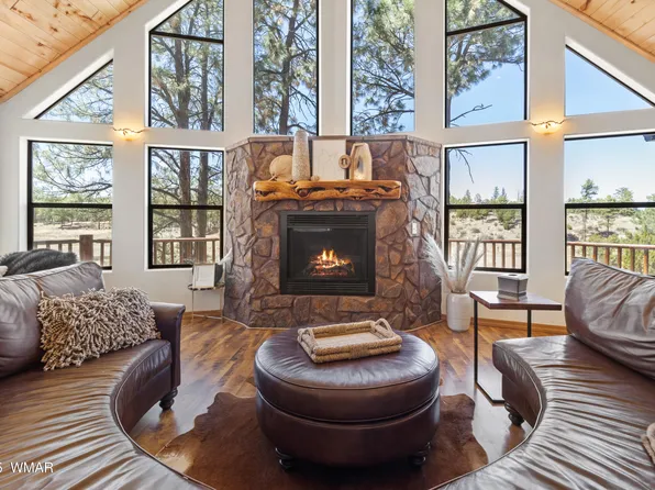 2802 Zane Grey Blvd, Overgaard, AZ 85933