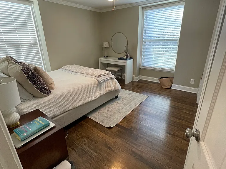 4527 Holly St #302 — Photo 10