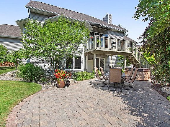 Rear Patio Area