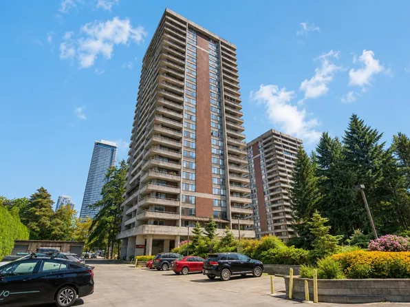 3755 Bartlett Ct #1701, Burnaby, BC V3J 7G7