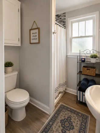 208 Tours St — Photo 17