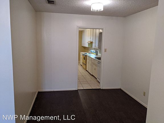 5th image of 716 S Donnybrook Ave #B