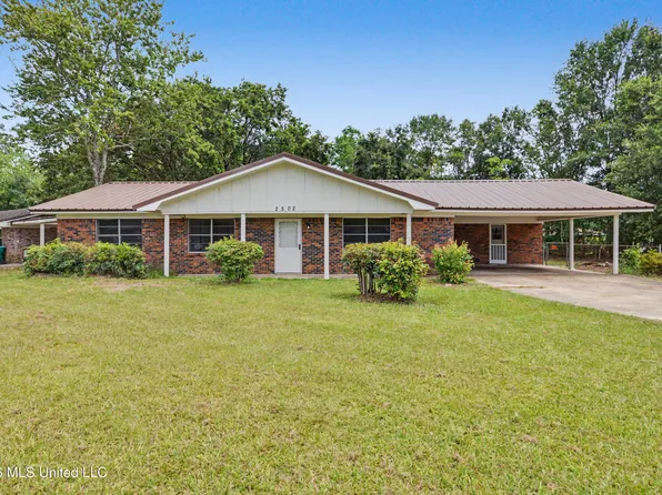 2502 Halsel St, Gulfport, MS 39503