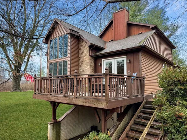 15009 E County Road 420n, Charleston, IL 61920