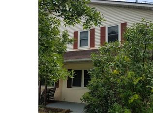 99 Laurel Ct, Quakertown, PA 18951