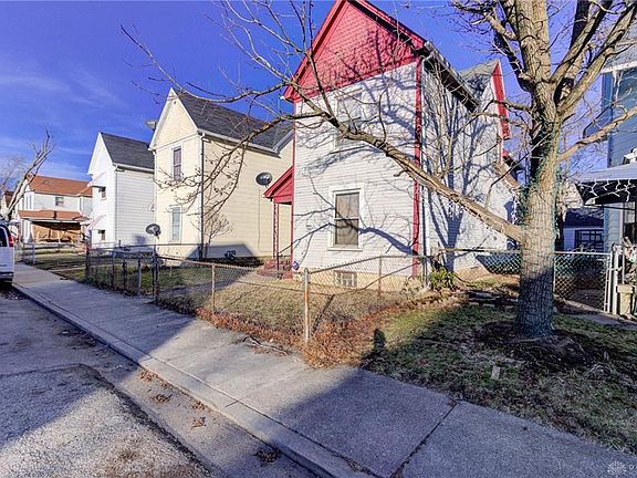 3rd image of 630 Maryland Ave
