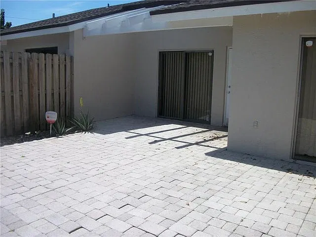 2 bed, 942 sqft, $2,600 — Photo 4