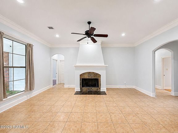 3rd image of 114 Baltic St