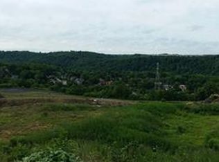 1 McMichael Rd, Carnegie, PA 15106