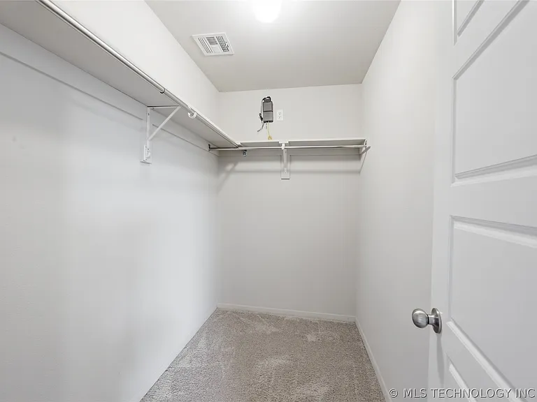8501 E 162nd St S — Photo 19