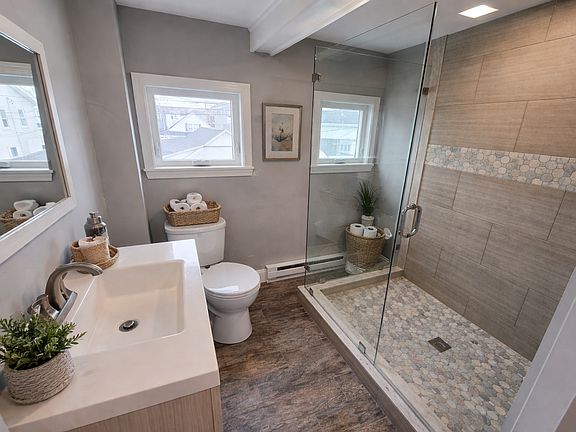 3rd image of 753 Ocean Blvd #5