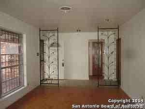 2nd image of 5014 Hershey Dr
