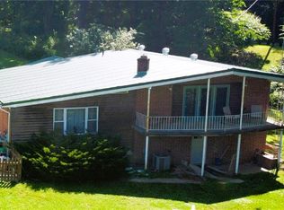 4810 S Whippoorwill Lake Dr, Clay City, IN 47841