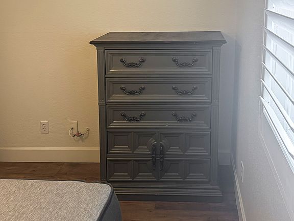 Back wall with dresser