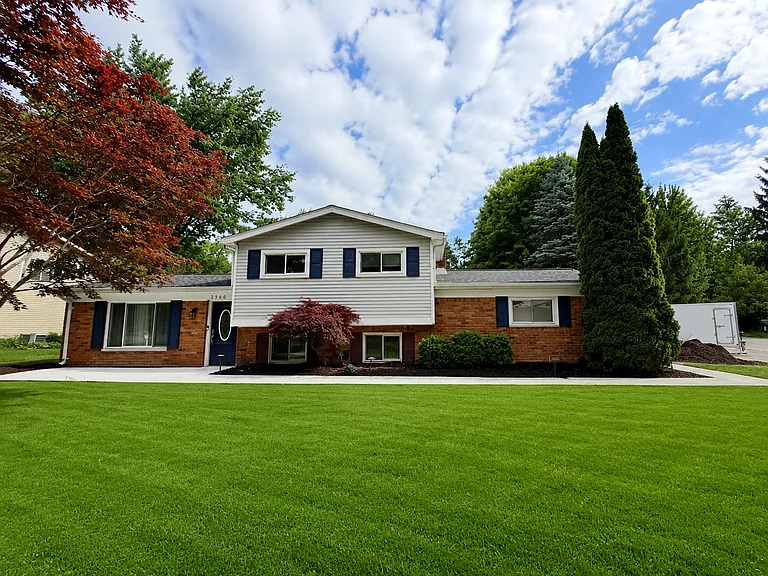 3360 Oklahoma Ct — Photo 4