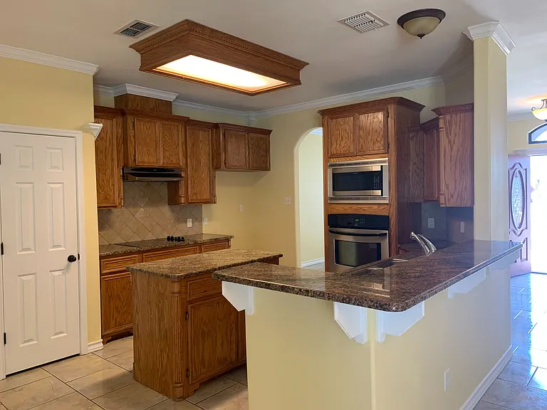 2618 Reveille Dr — Photo 13