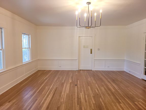 4th image of 14950 Vickery Ave #5
