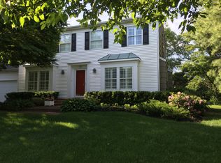 37 Long Meadow Rd, Commack, NY 11725