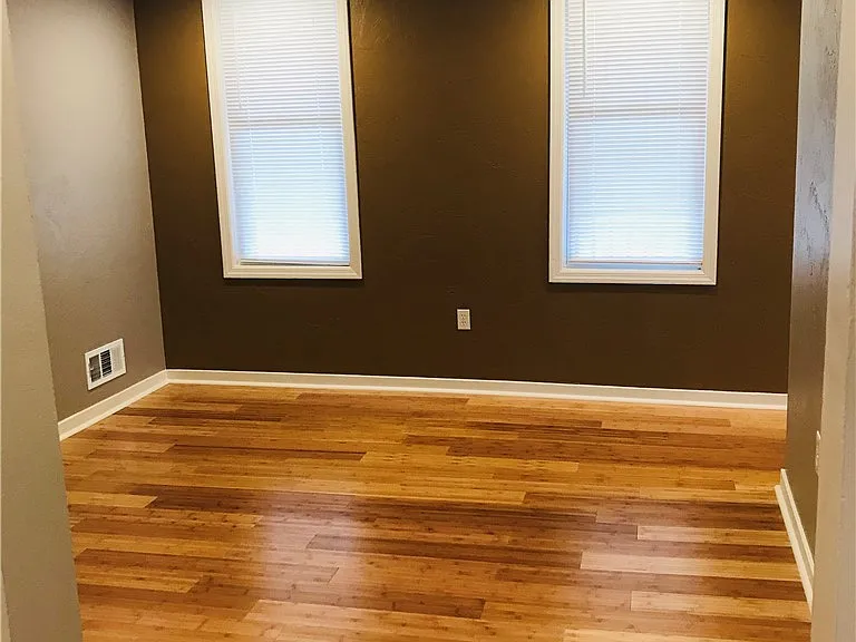 500 Southern Ave — Photo 1
