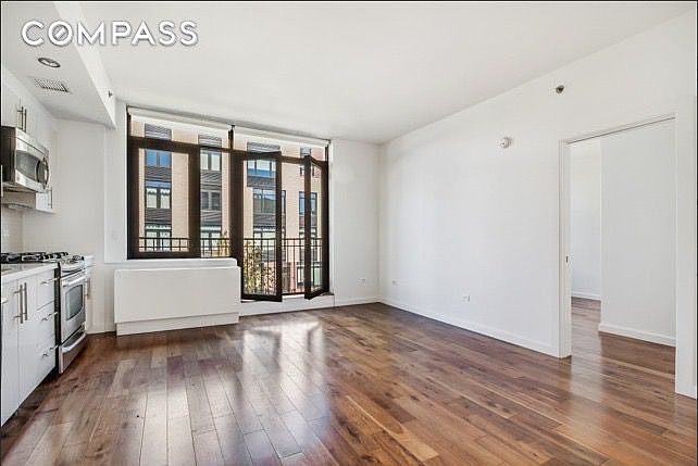 2nd image of 125 N 5th St APT 2B