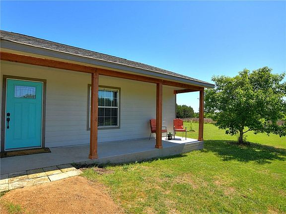 3rd image of 151 Falon Ln