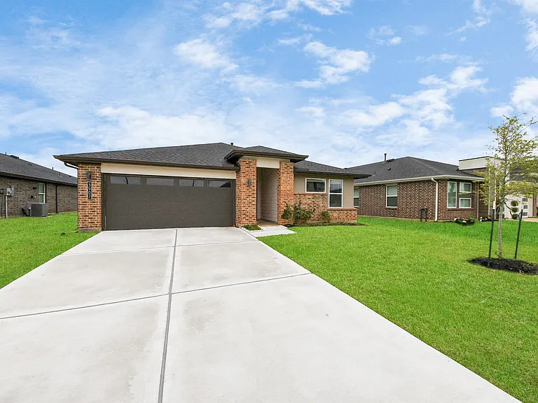 3907 Gael Run Ct — Photo 2