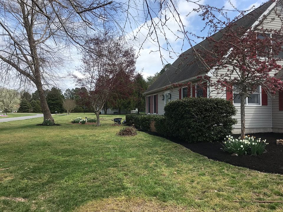 2nd image of 32394 Mariners Way