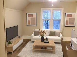 1650 W Barry Ave #3F, Chicago, IL 60657