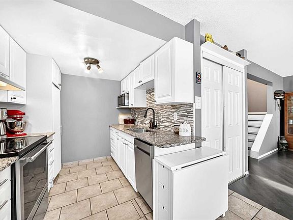 4th image of 1055 W 72nd Ave NW #2