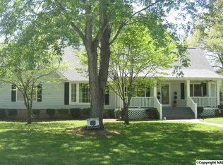 112 68th St NW, Fort Payne, AL 35967