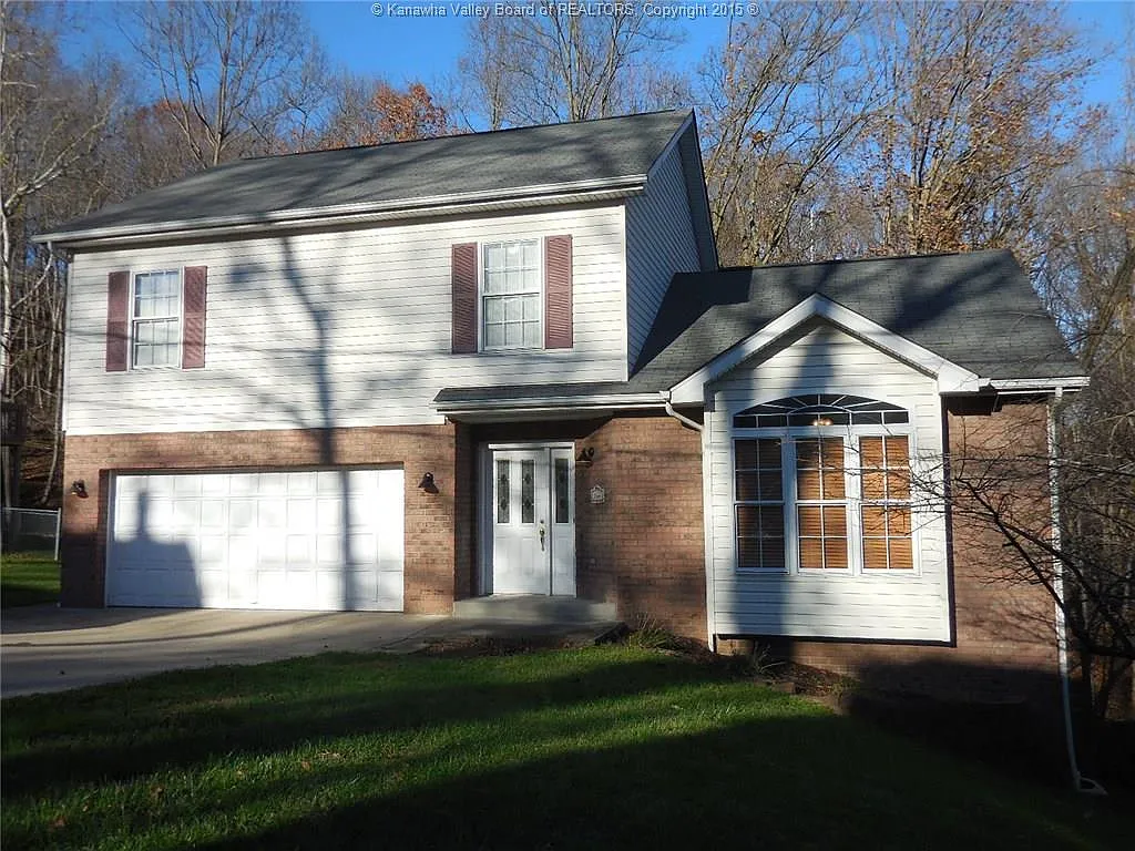 244 Pine Cir photo 1