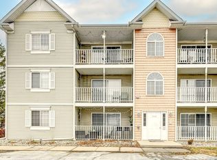 2343 99th St APT 1-A, Highland, IN 46322