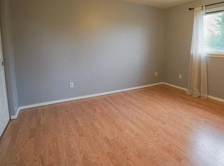 16254 9th Ave NE, Seattle, WA 98155