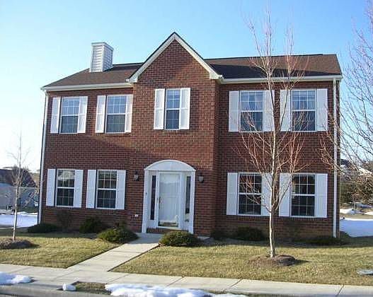 1st image of 1752 Lions Dr