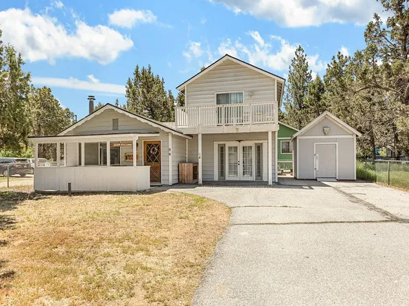 2124 6th Ln, Big Bear City, CA 92314