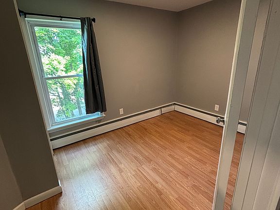 2nd image of 99 Main St #4