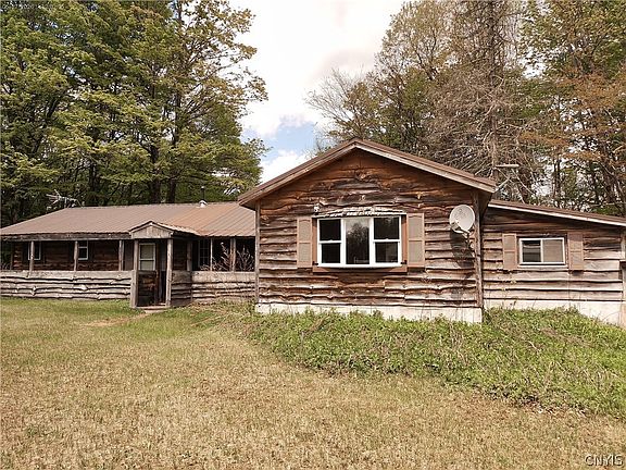 2nd image of 158 Macarthur Rd Lot 1