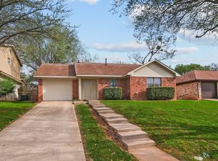 1421 May St, Denton, TX 76209