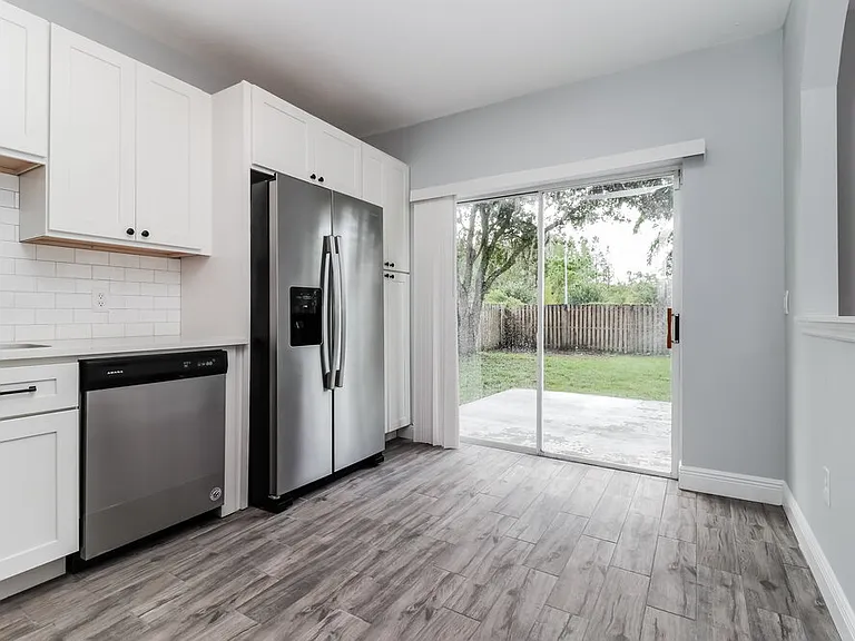 18034 Birdwater Dr — Photo 7