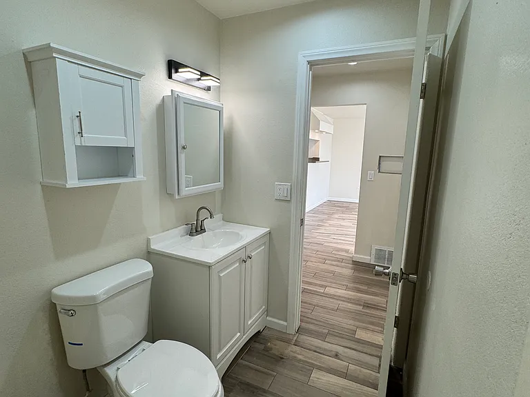 25452 Cole St #1 — Photo 10