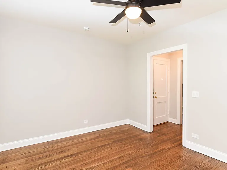 4708 N Racine Ave #W2 — Photo 9